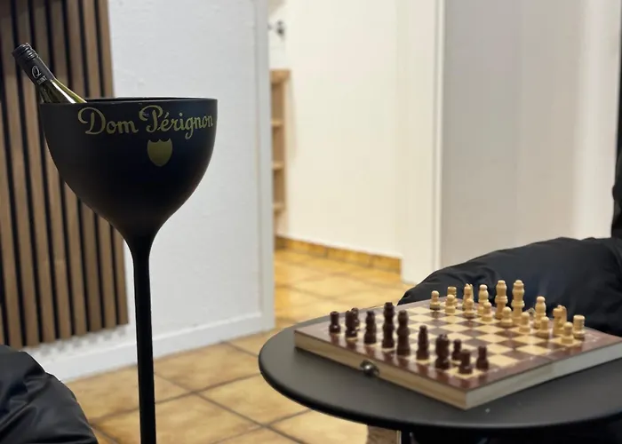 120qm Geraeumige & Balkon & Parkplatz * Эссен